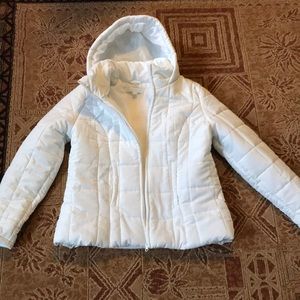 New York & Company Women’s Hooded Puffer Jacket